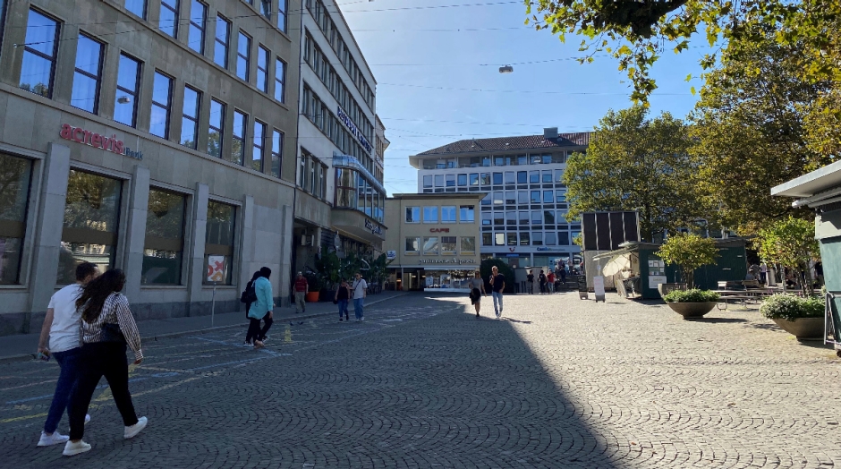 Marktplatz in St.Gallen bei Sonnenschein.